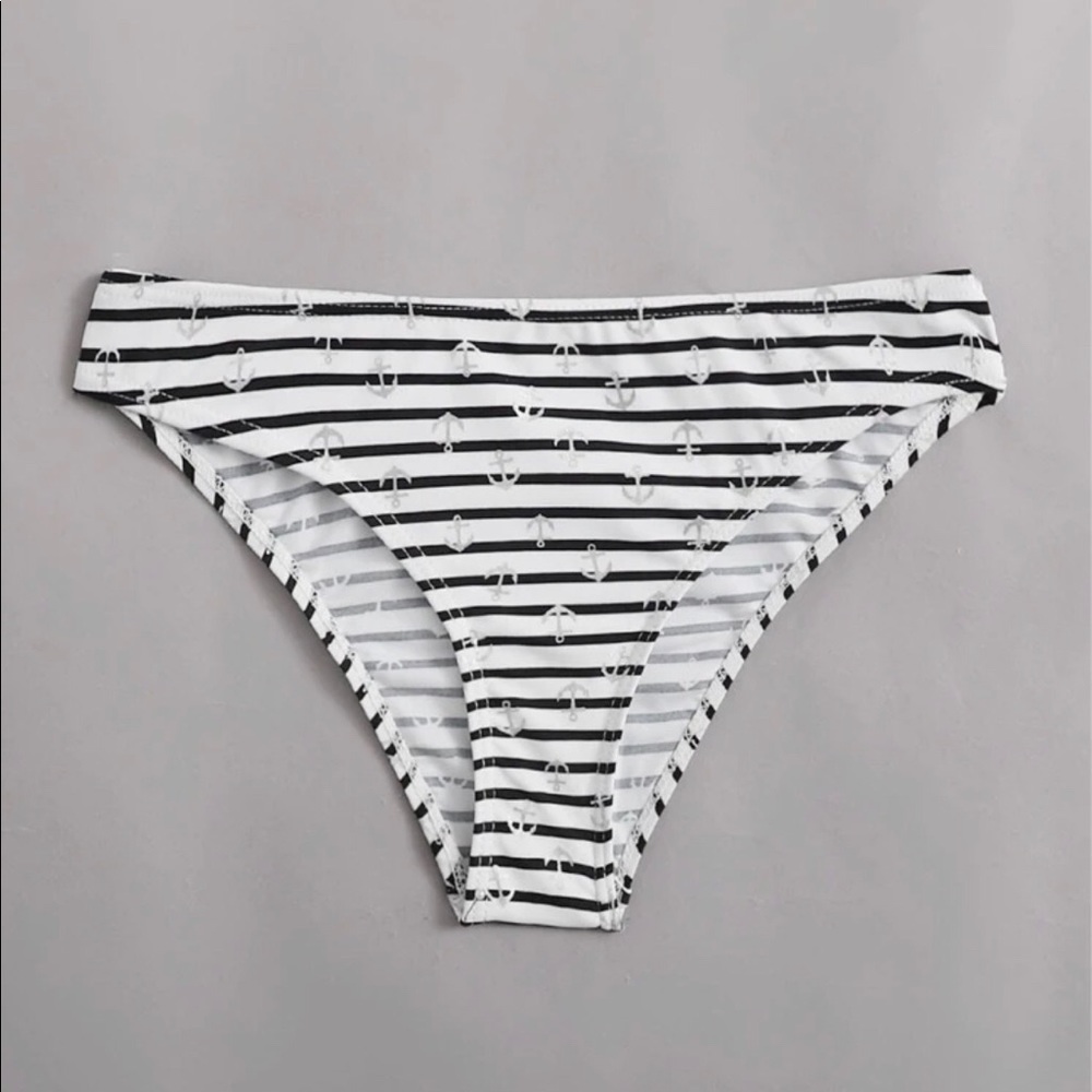 NWT STRIPED BLACK AND WHITE ANCHOR BIKINI BOTTOM - Picture 1 of 5